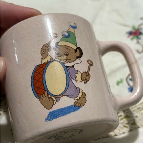 Vintage Whimsical Pink and Blue Bear Mug - Picture 5 of 8